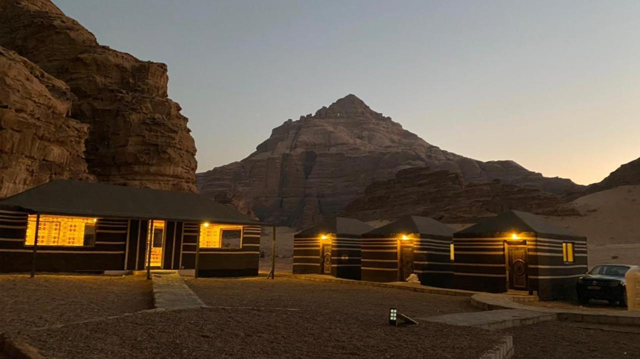 Desert Jewel Camp Wadi Rum Ngoại thất bức ảnh