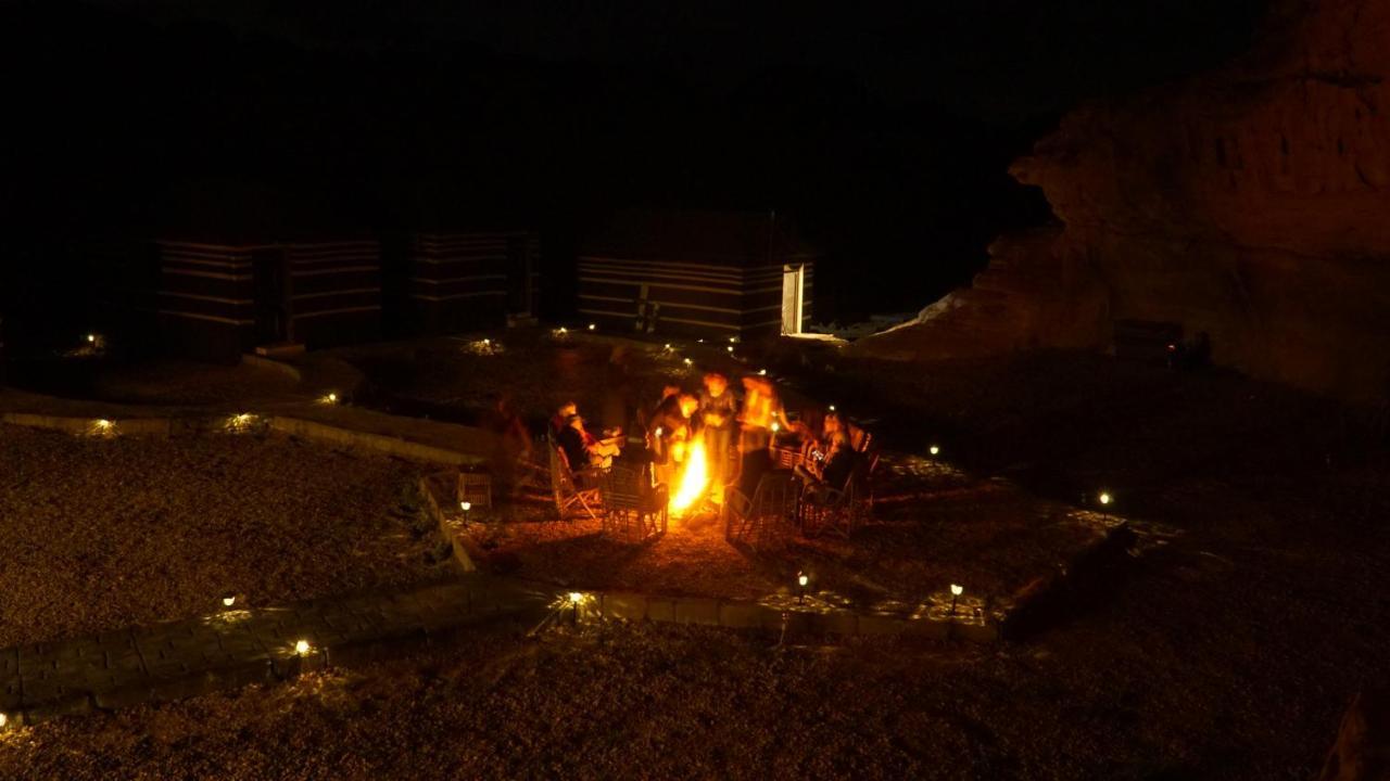 Desert Jewel Camp Wadi Rum Ngoại thất bức ảnh